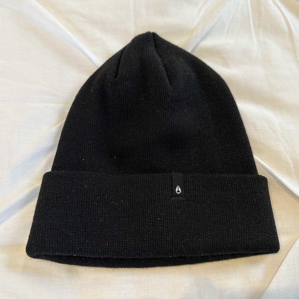 Nixon District Beanie